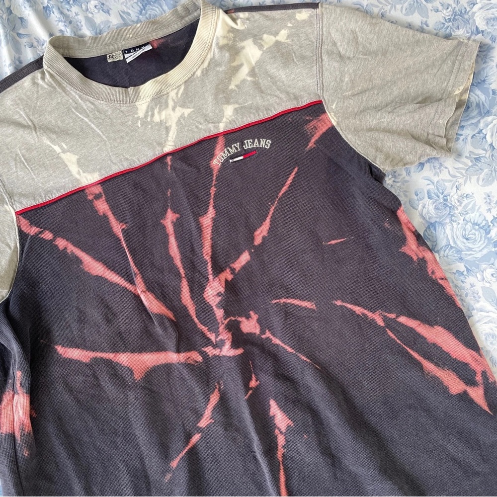 Vintage Medium Tommy Jeans T Shirt Bleach Tie Dye Mixed Media Crew Neck 90s Y2k